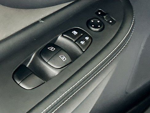 Used 2020 Nissan Murano SV AWD/4WD image 35