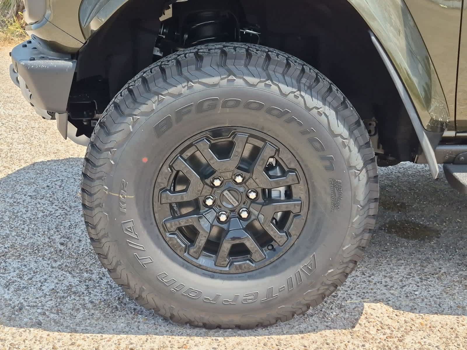 New 2026 Ford Bronco Raptor AWD/4WD image 32