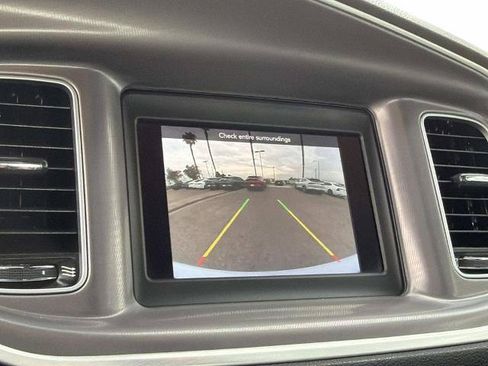 Used 2022 Dodge Charger SXT RWD image 26