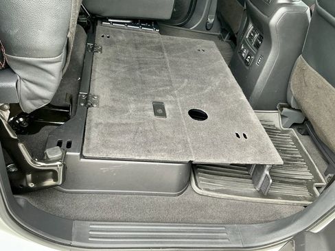 Used 2021 Nissan Titan PRO-4X w/ Pro-4x Convenience Package image 27