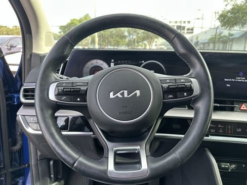 Certified 2025 Kia Sportage SX FWD image 11