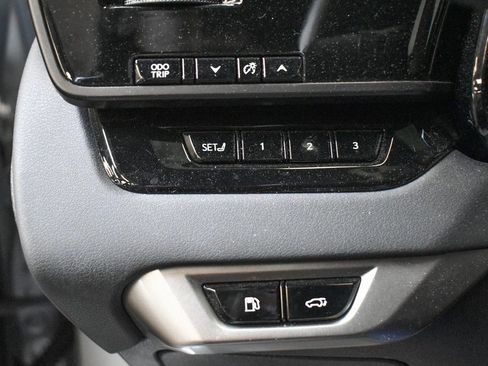 Used 2025 Lexus RX 350 w/ Convenience Package image 17