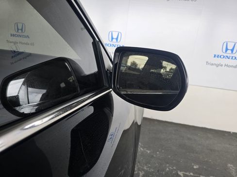 Used 2021 Honda CR-V LX image 41