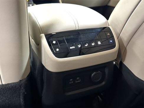 Used 2023 INFINITI QX60 Luxe w/ Cargo Package image 21