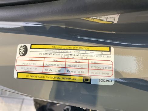 Certified 2025 Dodge Durango GT w/ Blacktop Package image 38