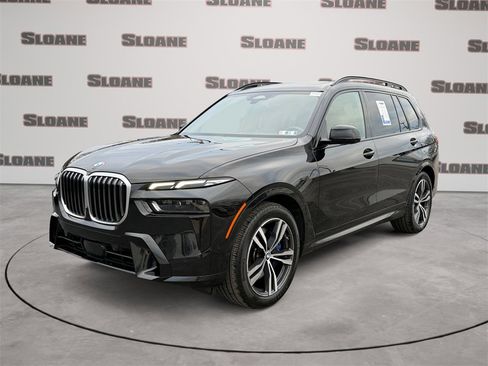 Certified 2023 BMW X7 xDrive40i w/ Executive Package image 1