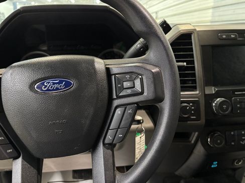Used 2022 Ford F250 XL w/ Power Equipment Group image 15