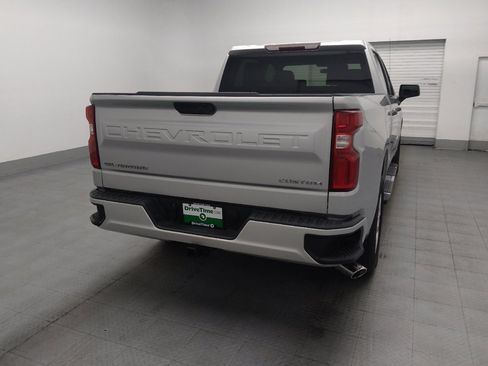 Used 2020 Chevrolet Silverado 1500 Custom w/ Custom Value Package RWD image 7