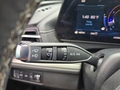 Used 2025 Chevrolet Traverse LT AWD/4WD image 26