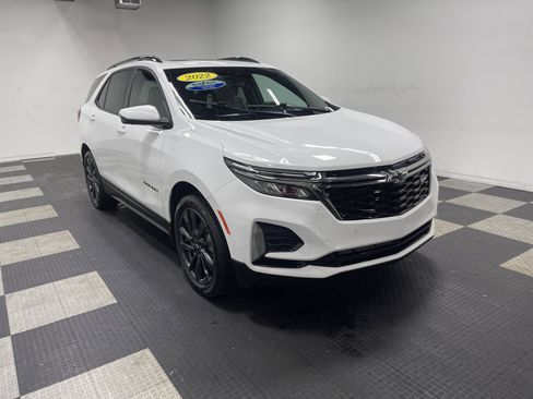 Used 2022 Chevrolet Equinox RS w/ RS Leather Package FWD image 6