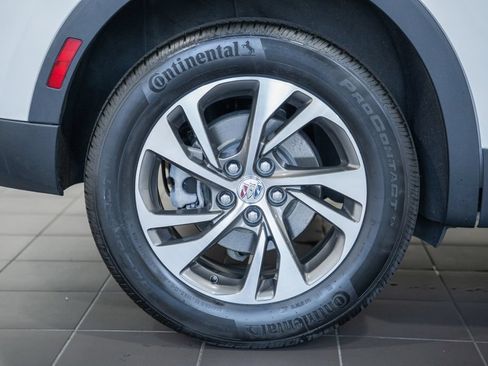 Used 2022 Buick Envision Essence w/ Technology Package I FWD image 16