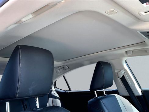 Used 2020 Lexus ES 350 w/ Premium Package FWD image 13