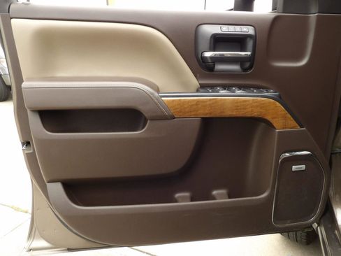 Used 2015 Chevrolet Silverado 3500 LTZ w/ Duramax Plus Package image 9