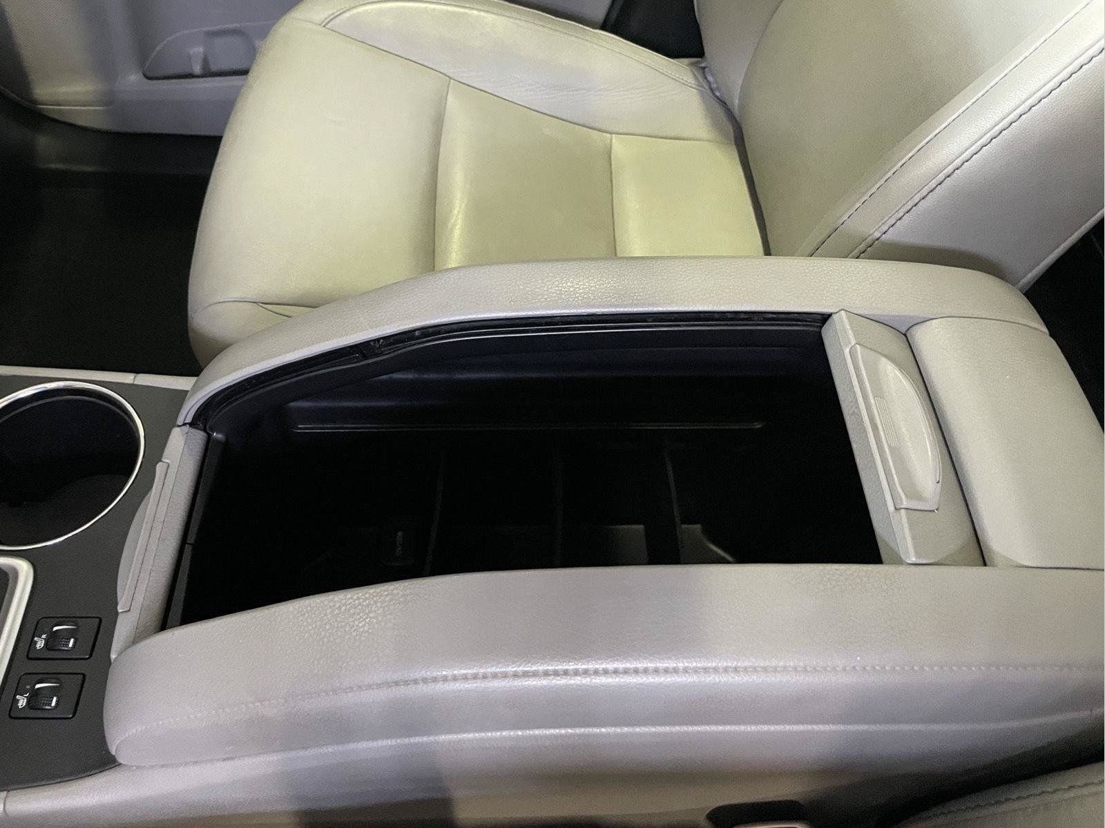 Used 2016 Toyota Highlander XLE AWD/4WD image 40