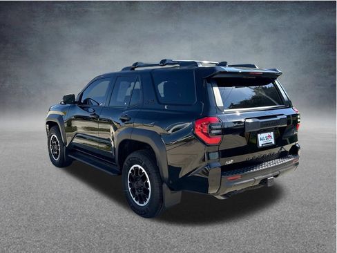 Used 2025 Toyota 4Runner TRD Off-Road Premium AWD/4WD image 7