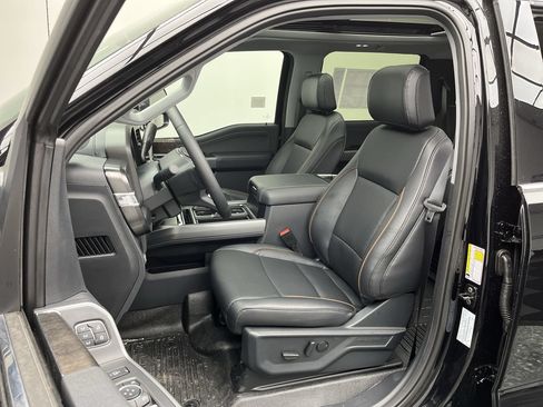 New 2026 Ford F250 Lariat w/ Lariat Premium Package AWD/4WD image 11