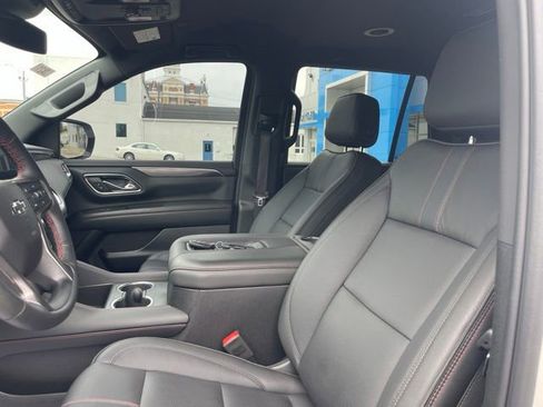Used 2024 Chevrolet Tahoe RST w/ Luxury Package AWD/4WD image 15