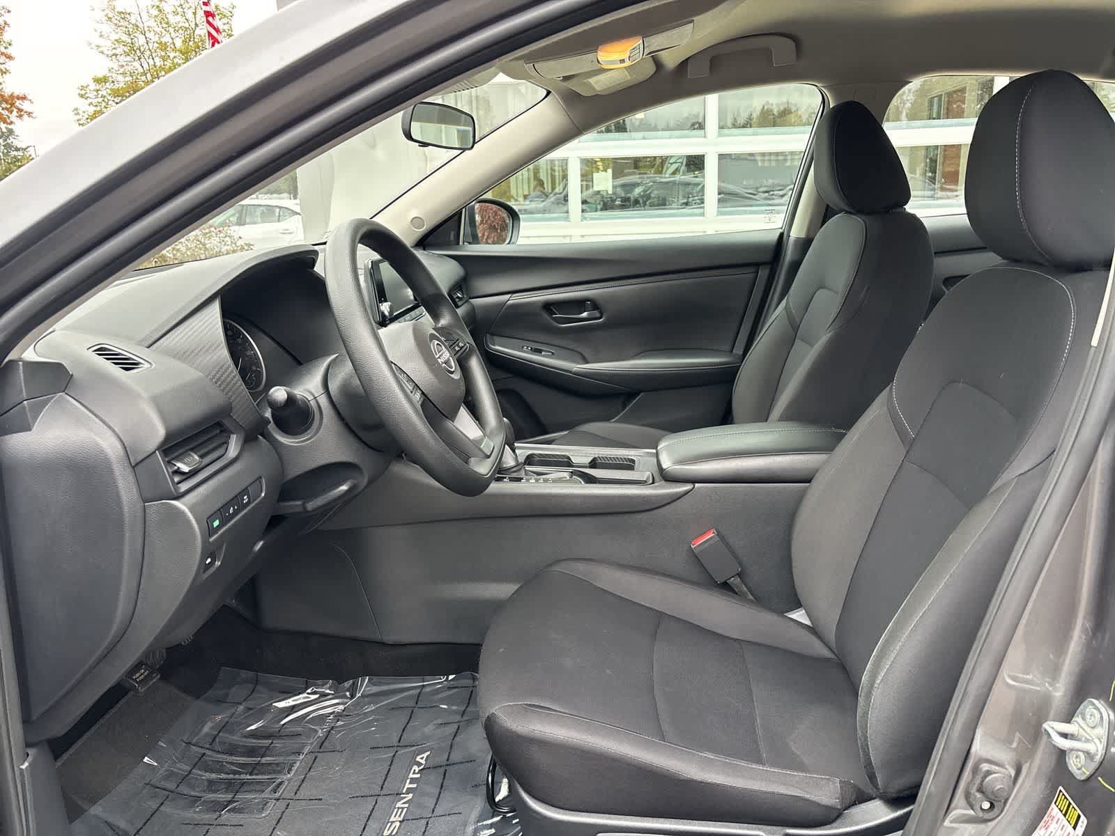 Used 2025 Nissan Sentra S FWD image 10
