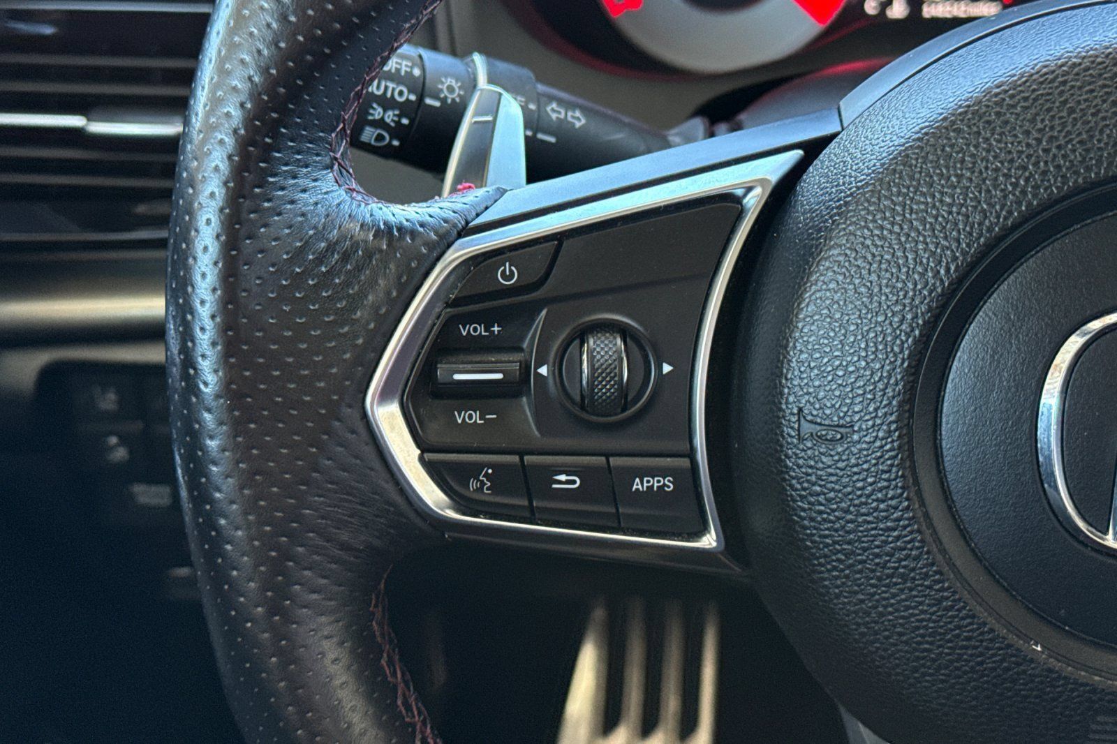 Used 2019 Acura RDX w/ Advance Package FWD image 37