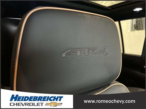 Used 2023 GMC Yukon XL AT4 w/ AT4 Premium Package image 40