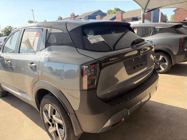 Certified 2025 Nissan Kicks SV w/ Charging Package FWD image 21