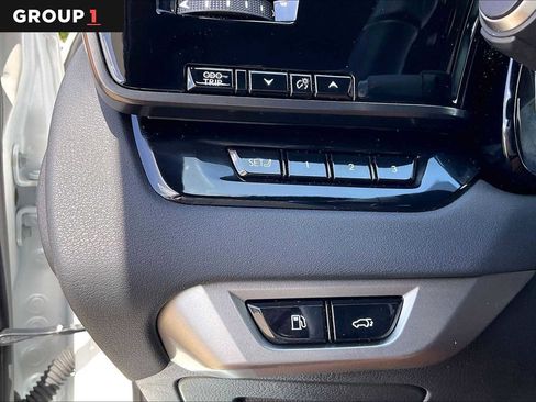 Used 2024 Lexus RX 350 Premium w/ Accessory Package (Z1) FWD image 33