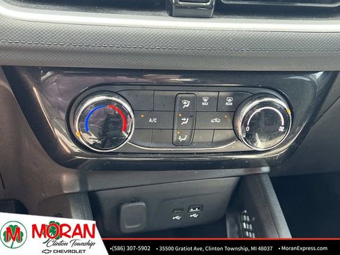 Used 2026 Chevrolet TrailBlazer LT w/ Driver Confidence Package FWD image 23