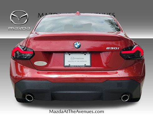 Used 2025 BMW 230i Coupe RWD image 9