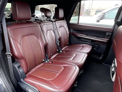 Certified 2024 Ford Expedition Limited image 26