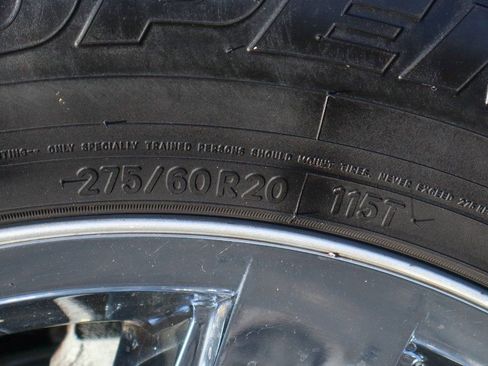 Used 2018 RAM 1500 Express image 39