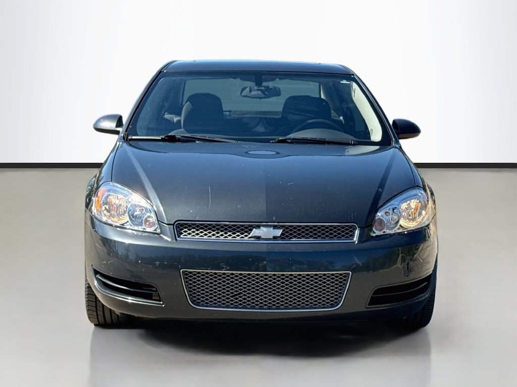 Used 2013 Chevrolet Impala LT w/ LT Sunroof Package FWD image 2