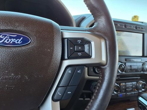 Used 2018 Ford F150 Lariat w/ Equipment Group 502A Luxury image 34