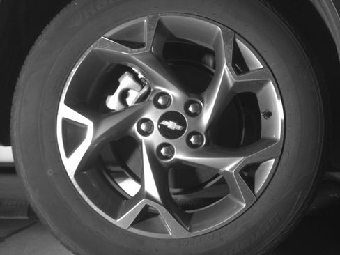 Used 2025 Chevrolet Trax LT FWD image 15