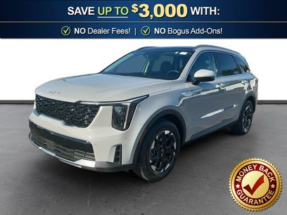 Used 2025 Kia Sorento S w/ Panoramic Sunroof Package