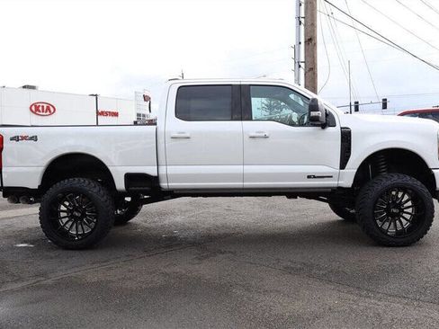 Used 2025 Ford F350 Platinum image 5