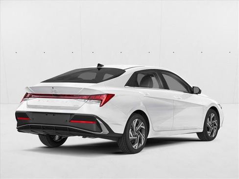 New 2026 Hyundai Elantra Limited FWD image 2
