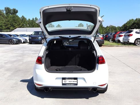 Used 2016 Volkswagen GTI SE FWD image 38