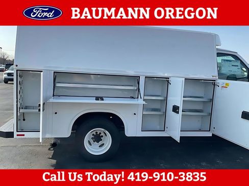 New 2025 Ford E-350 and Econoline 350 Super Duty w/ Power Equipment Group RWD image 14