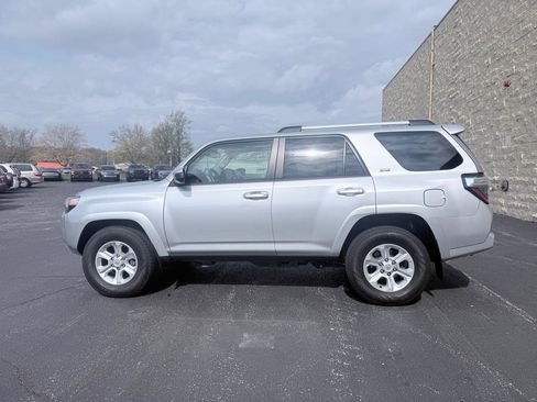 Used 2023 Toyota 4Runner SR5 image 2