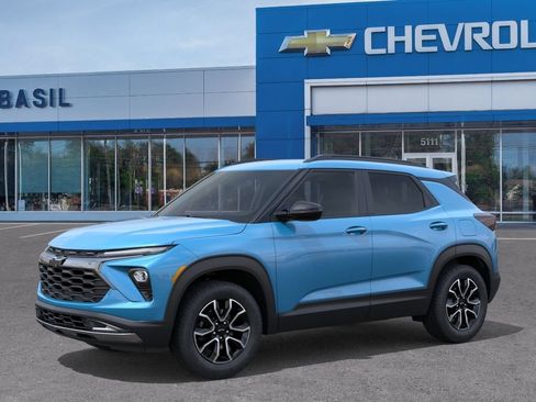 New 2026 Chevrolet TrailBlazer ACTIV w/ Driver Confidence Package AWD/4WD image 2