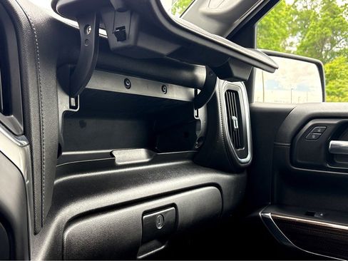 Used 2022 Chevrolet Silverado 1500 RST AWD/4WD image 21