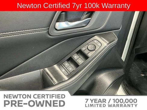 Used 2024 Nissan Rogue SV w/ SV Premium Package AWD/4WD image 38