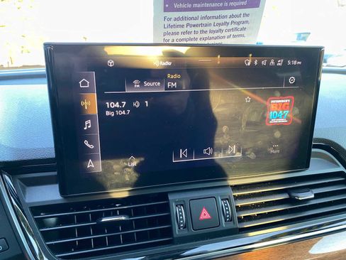 Used 2021 Audi Q5 Premium Plus image 19