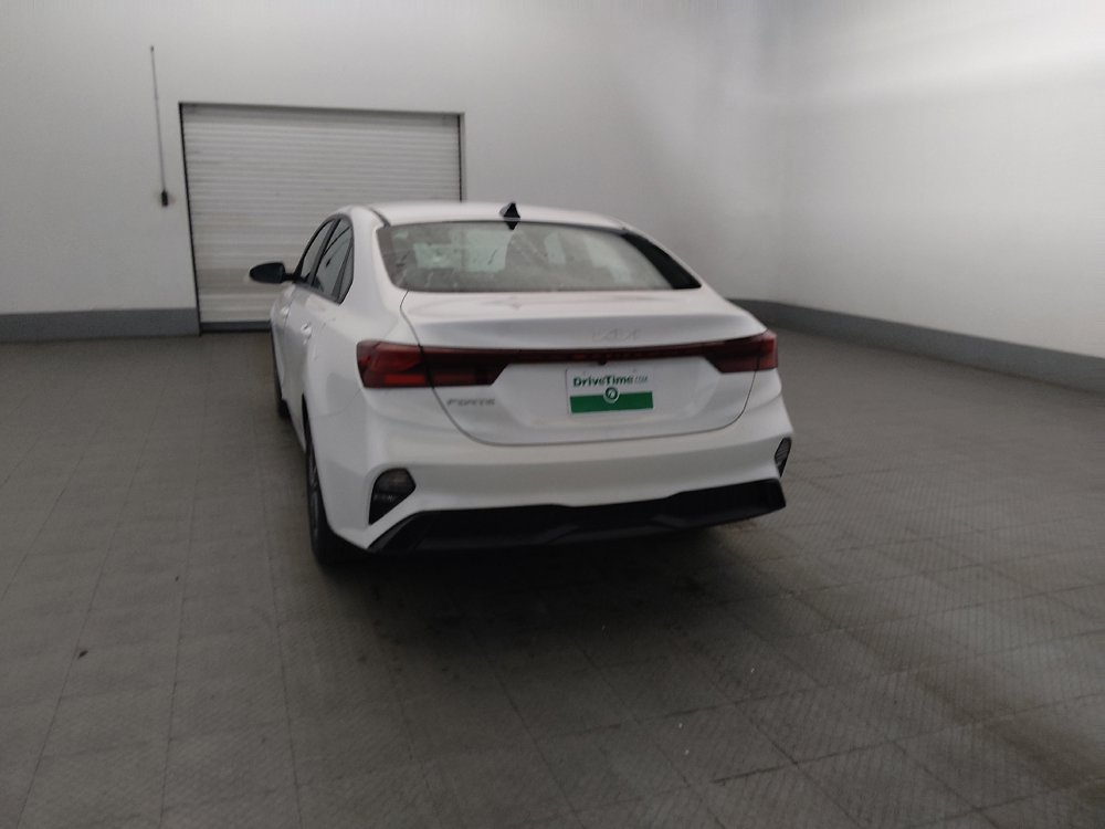 Used 2022 Kia Forte LXS FWD image 6