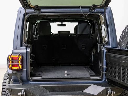 Used 2020 Jeep Wrangler Unlimited Rubicon AWD/4WD image 42