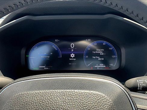 Used 2025 Toyota RAV4 Limited w/ Advanced Technology Package image 23