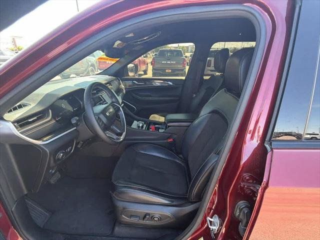 Used 2021 Jeep Grand Cherokee L Laredo AWD/4WD image 12