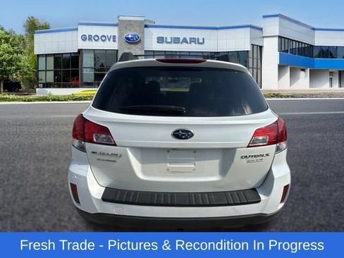 Used 2012 Subaru Outback 2.5i Premium w/ Popular Pkg 1B AWD/4WD image 4