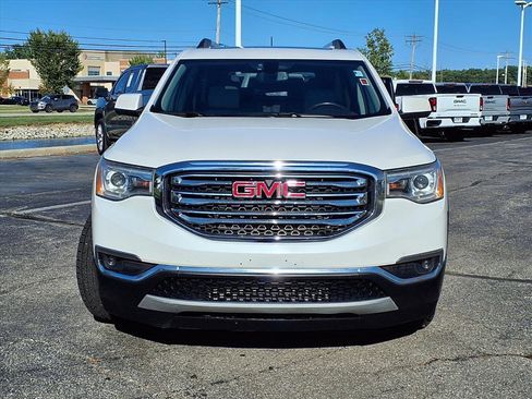 Used 2019 GMC Acadia SLT image 29