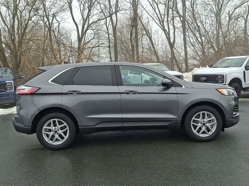 Certified 2023 Ford Edge SEL image 7